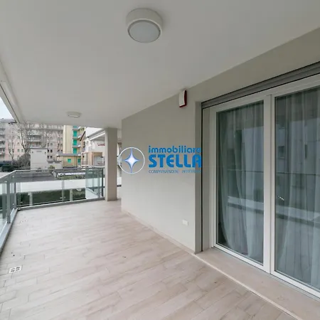 Apartment Vi